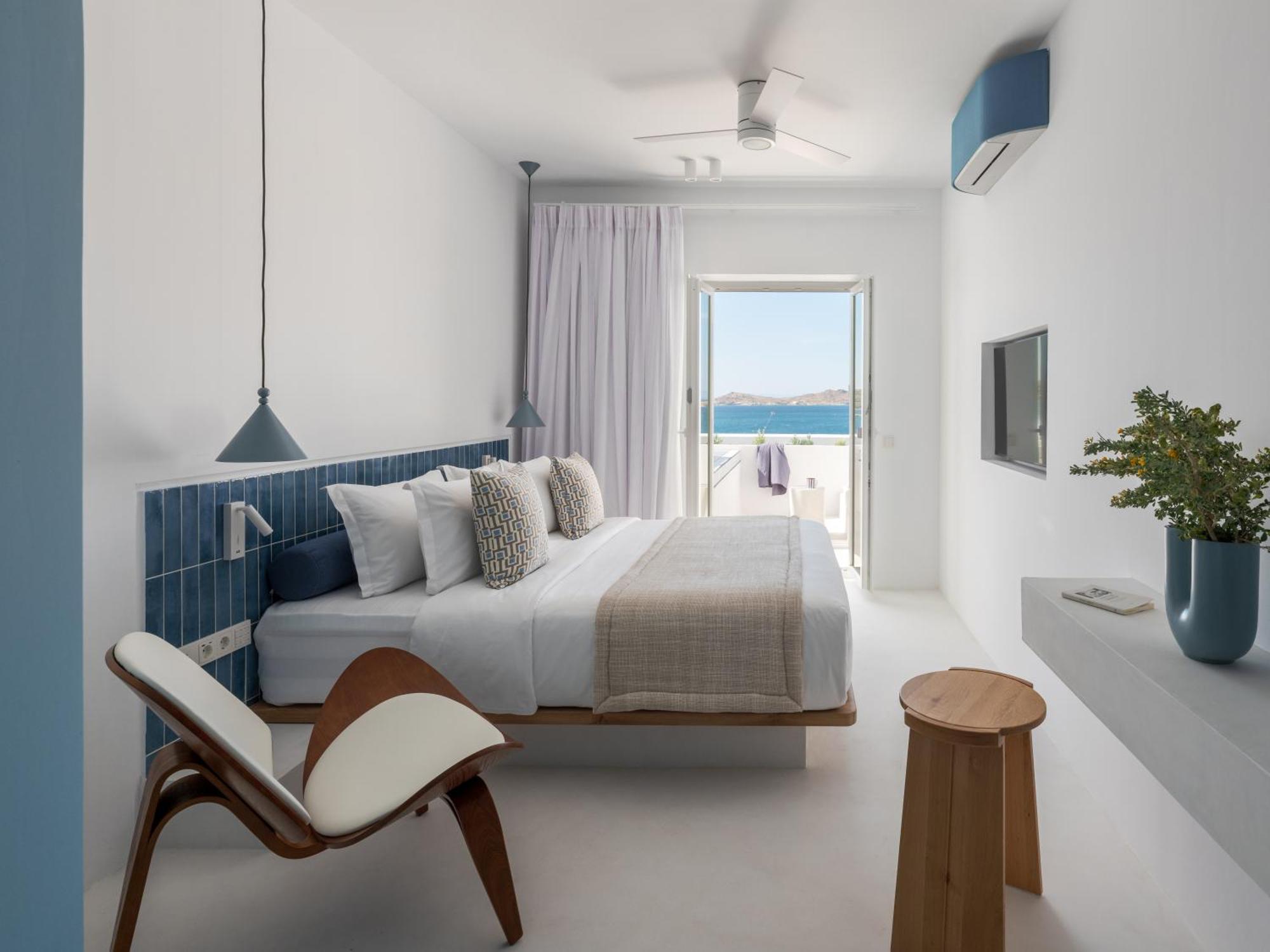 ホテル Aegean Colors Paros ナウサ エクステリア 写真