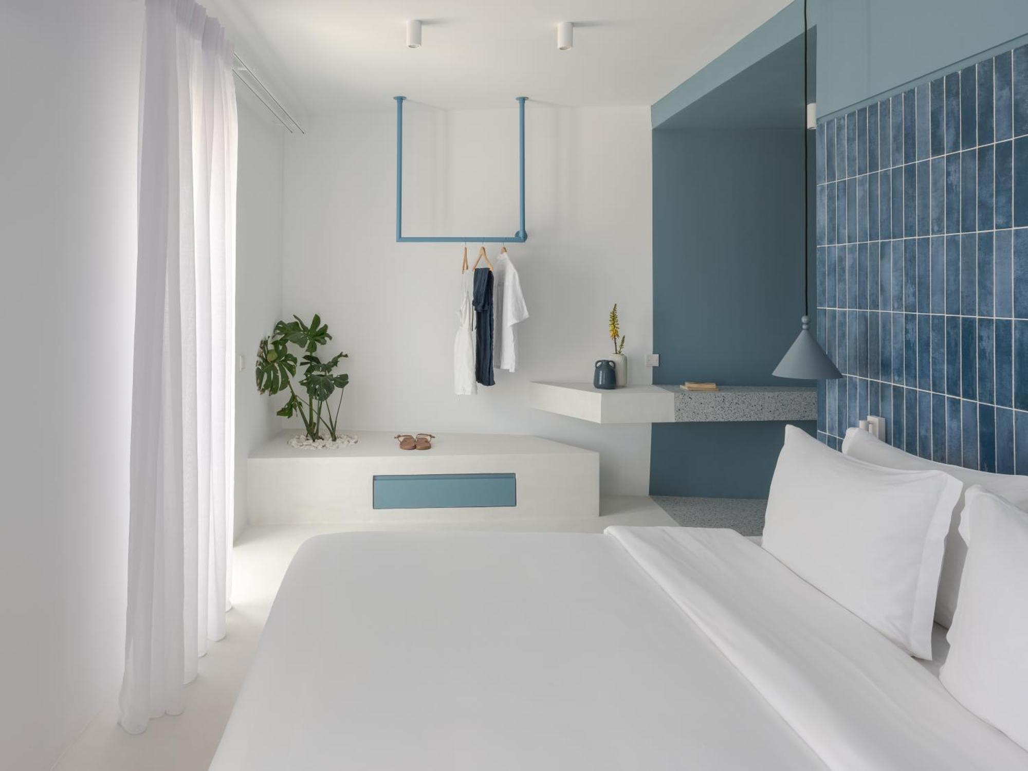 ホテル Aegean Colors Paros ナウサ エクステリア 写真